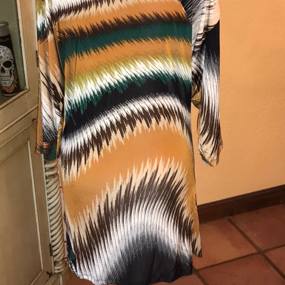 True light Dress - Picture 4 of 5